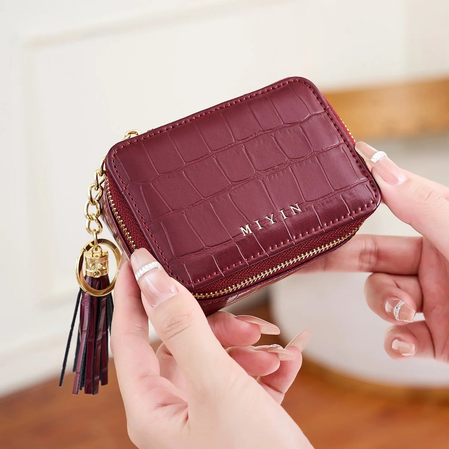 Crocodile Pattern Mini Pouch – Women's Tassel Zipper Square Bag