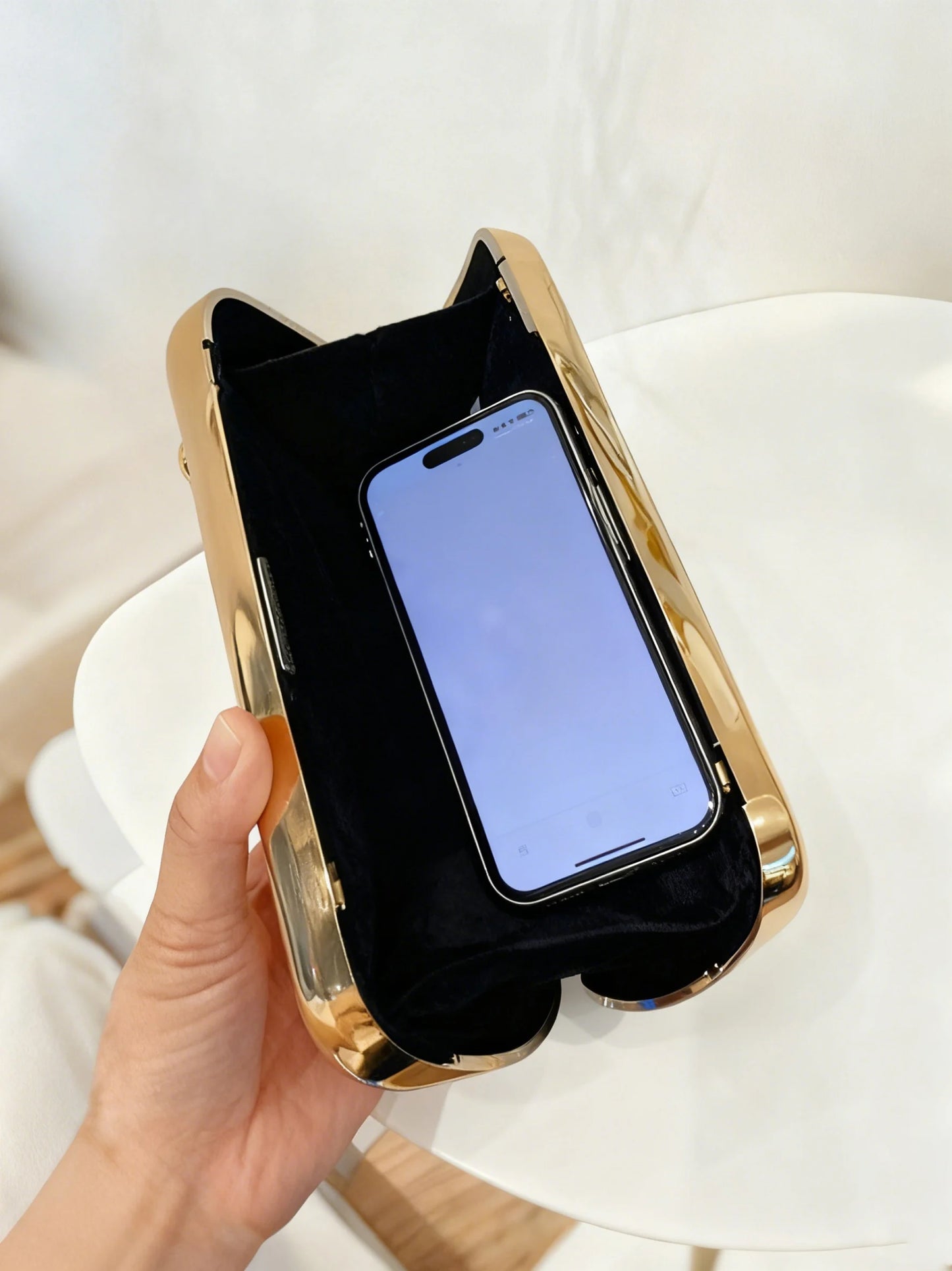 Women's Metallic Bubble Clutch Bag – Evening Party Purse
