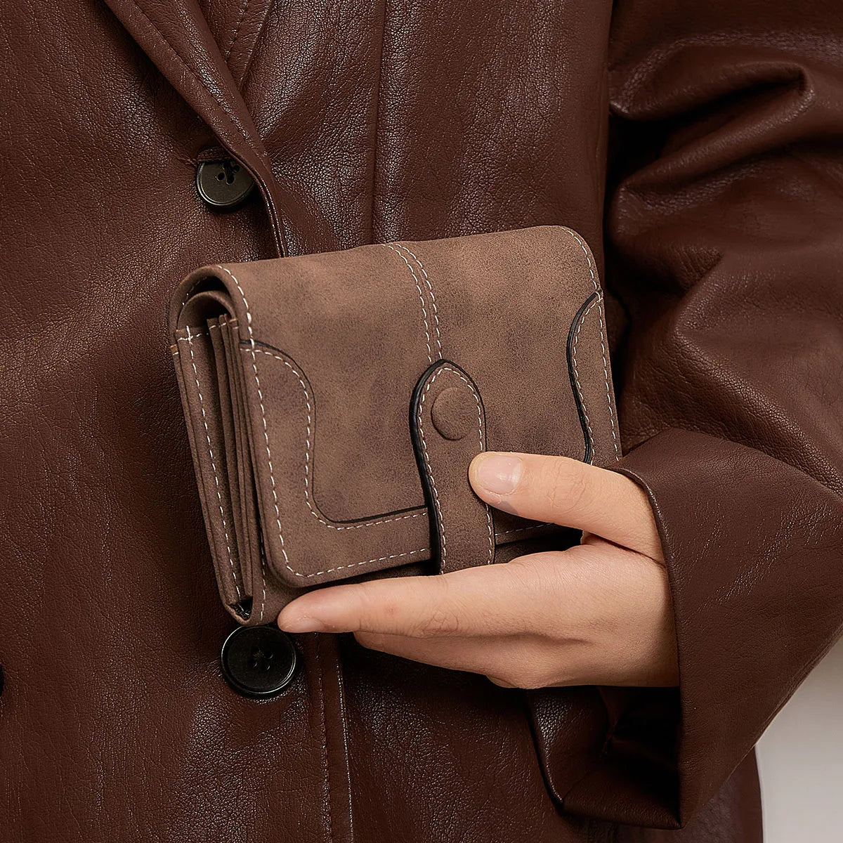 Women's Bifold Snap Wallet – Compact Vintage Short Purse