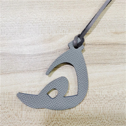 Wholesale Luxury Genuine Natural Leather Character Alphabet Arabic Letter H Keychain Backpack