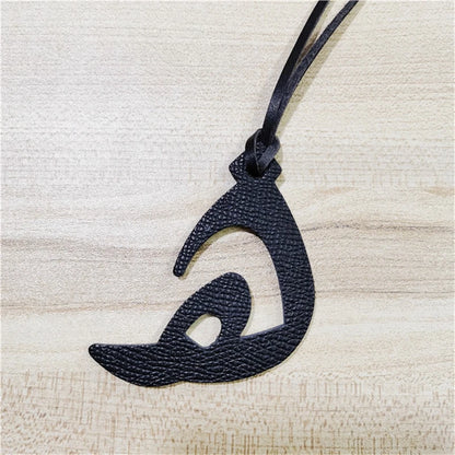 Wholesale Luxury Genuine Natural Leather Character Alphabet Arabic Letter H Keychain Backpack