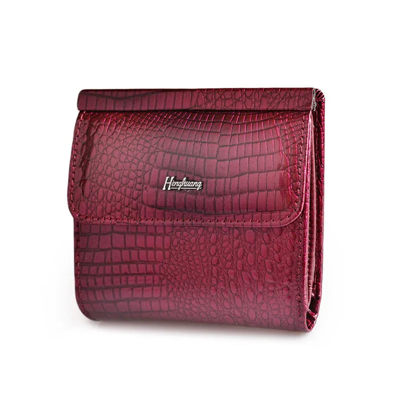 Genuine Leather Women's Short Wallet – Crocodile Pattern Purse