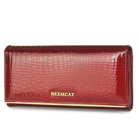 wallet red