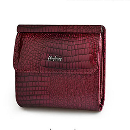 Genuine Leather Women's Short Wallet – Crocodile Pattern Purse