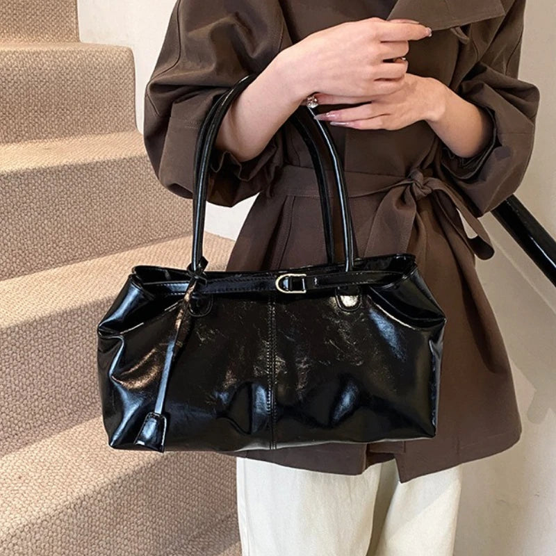 Vintage Leather Shoulder Tote Bag for Women – Large Capacity