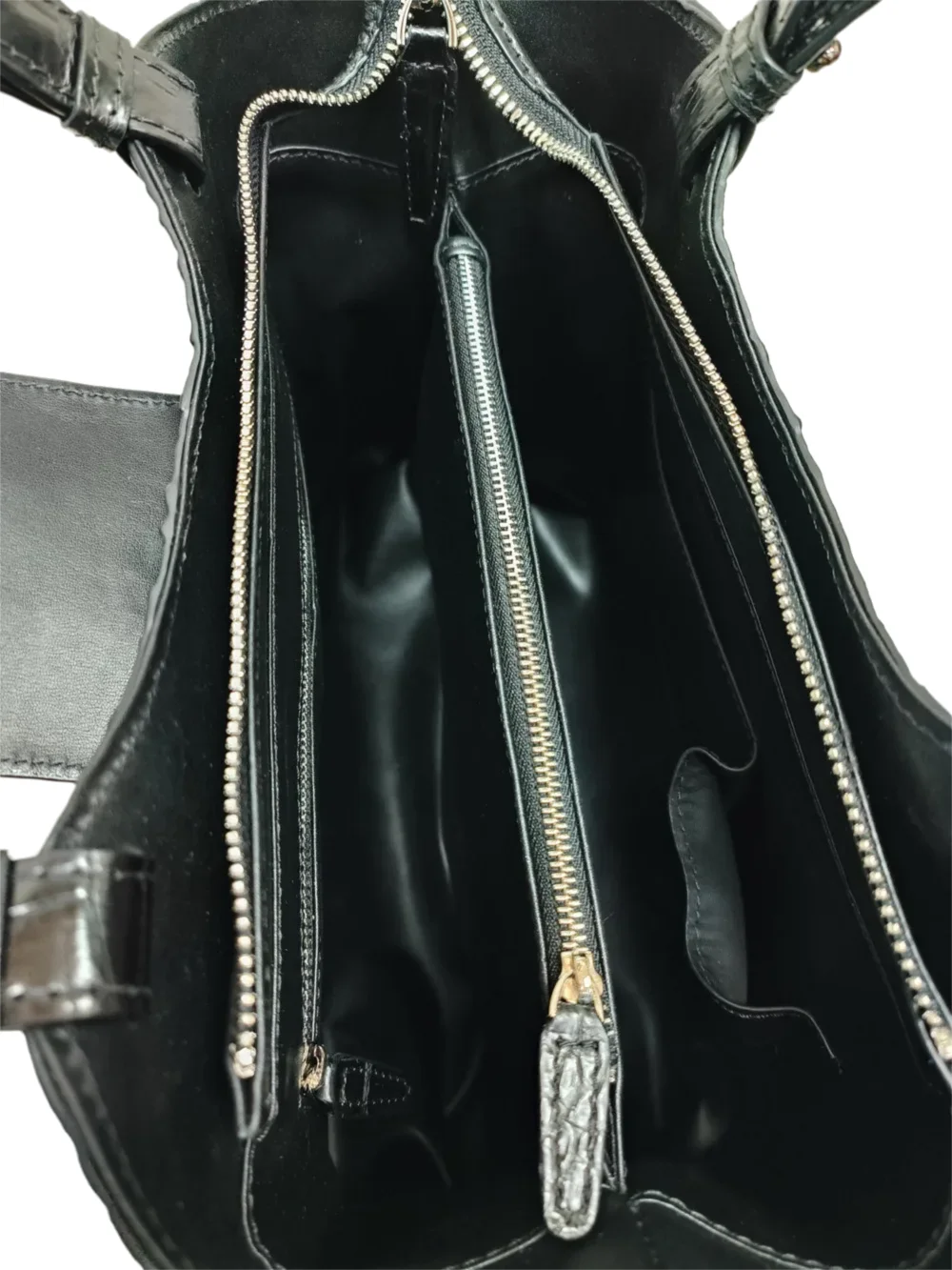 Crocodile Leather Women's Handbag – Large Black Tote Bag