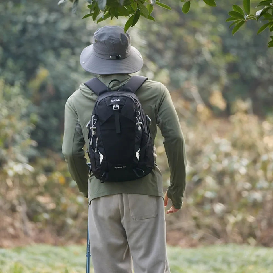 Water-Resistant Outdoor Backpack 30L – Large Capacity Travel Bag