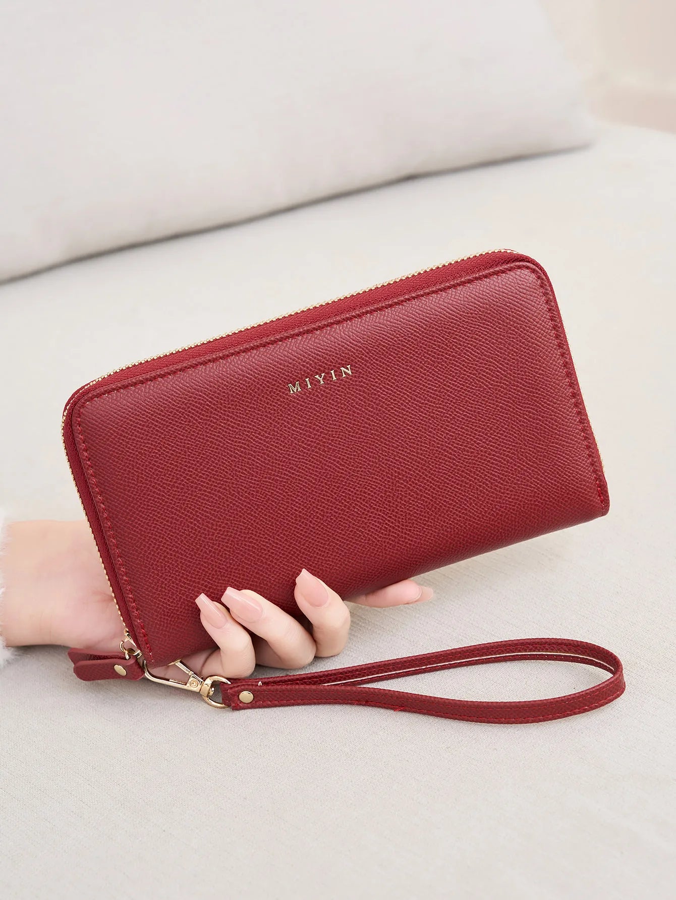 Large Capacity Women's Wallet – PU Leather Zipper Clutch