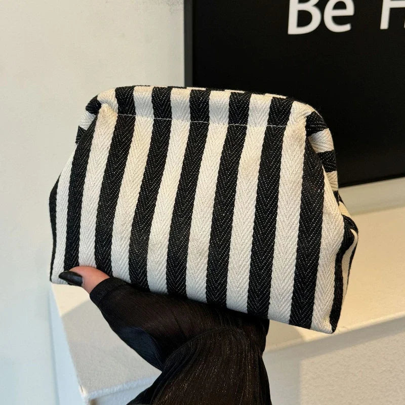 Striped Woven Crochet Handbag – Large Capacity Women's Beach Bag