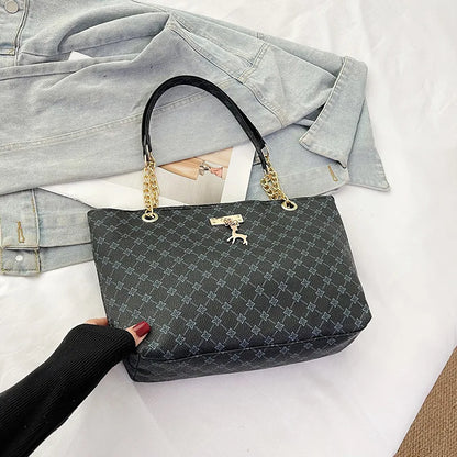 Large Capacity Women's Tote Shoulder Bag with Chain Strap