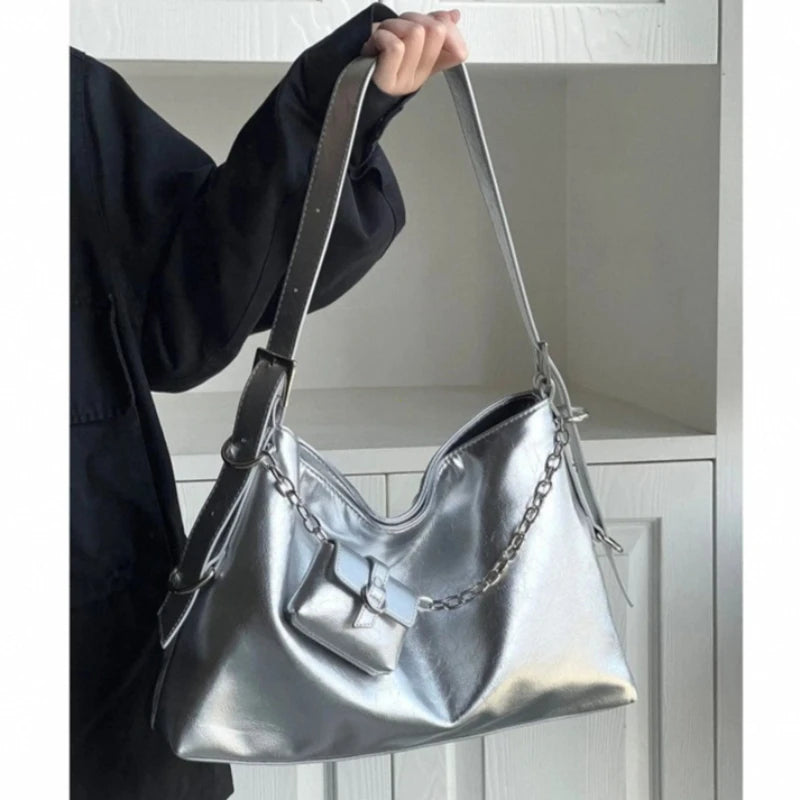Large Shoulder Tote Bag – Women's Chain Bucket Handbag