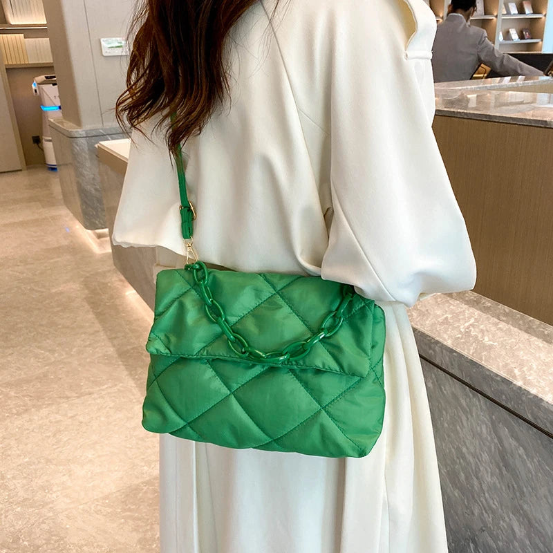 Diamond Quilted Crossbody Bag for Women – Chain Shoulder Handbag