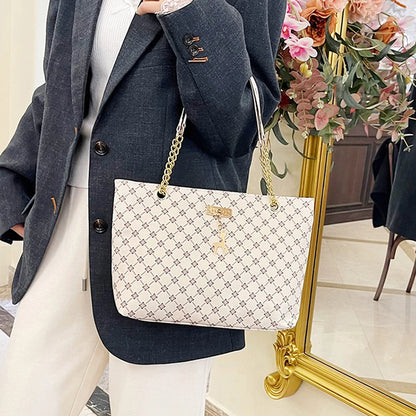 Large Capacity Women's Tote Shoulder Bag with Chain Strap