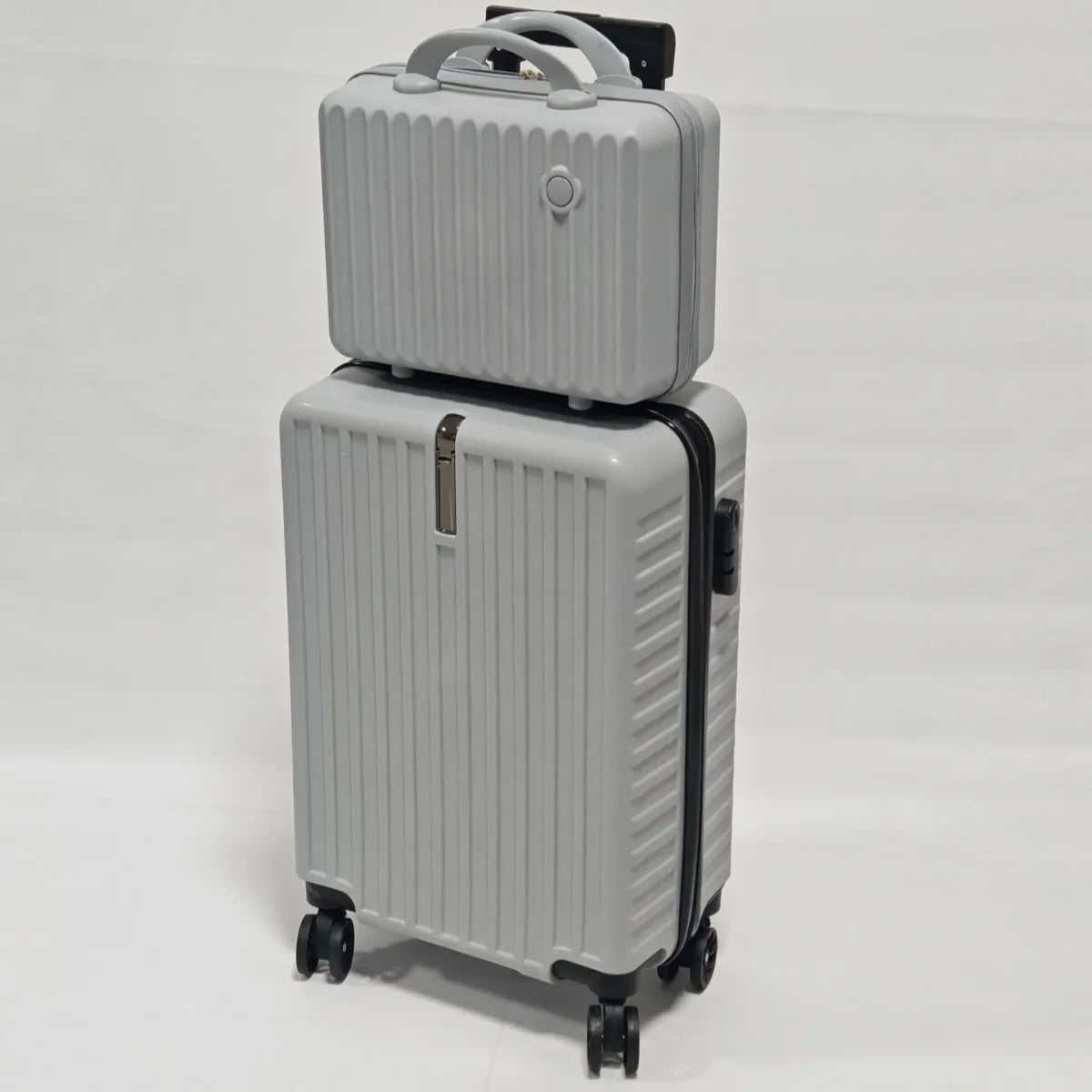 2-Piece Luggage Set – 20" Rolling Suitcase & Mini Carry-On