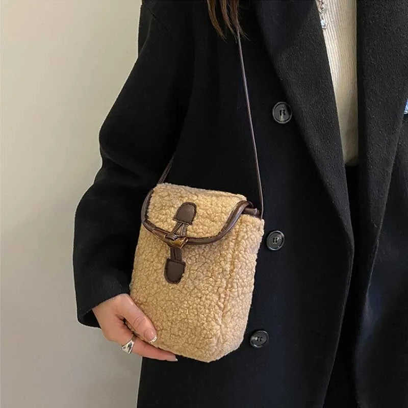Faux Fur Plush Phone Bag – Women's Mini Crossbody Purse