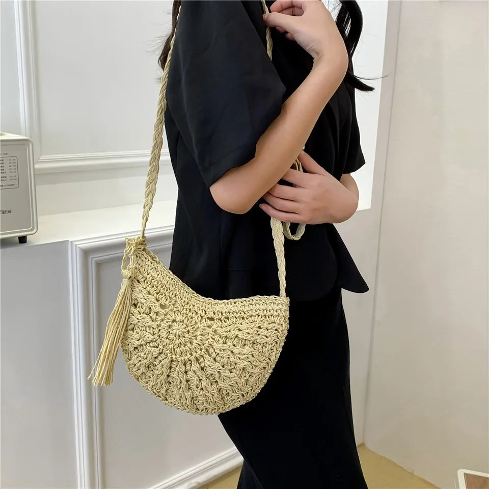 Handmade Straw Woven Crossbody Bag – Boho Semicircle Shoulder Bag