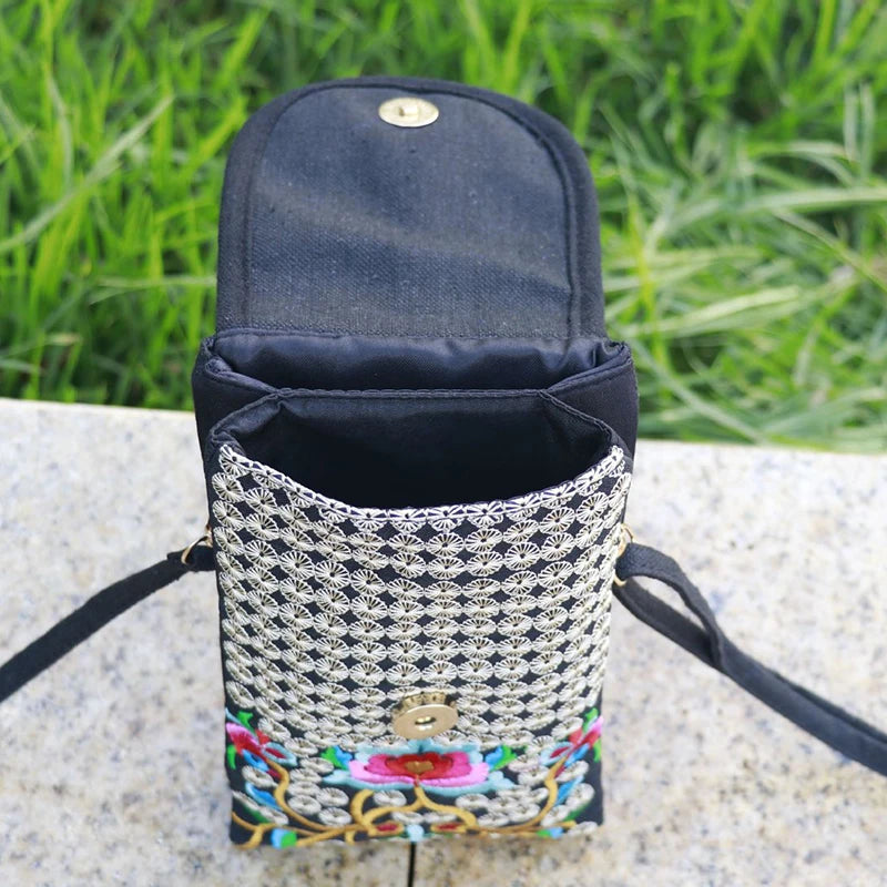 Embroidered Boho Crossbody Phone Bag for Women – Canvas Mini Shoulder Bag