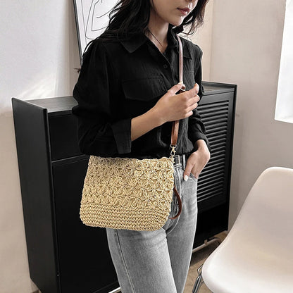 Straw Woven Crossbody Bag – Women's Clutch Purse with Detachable Strap