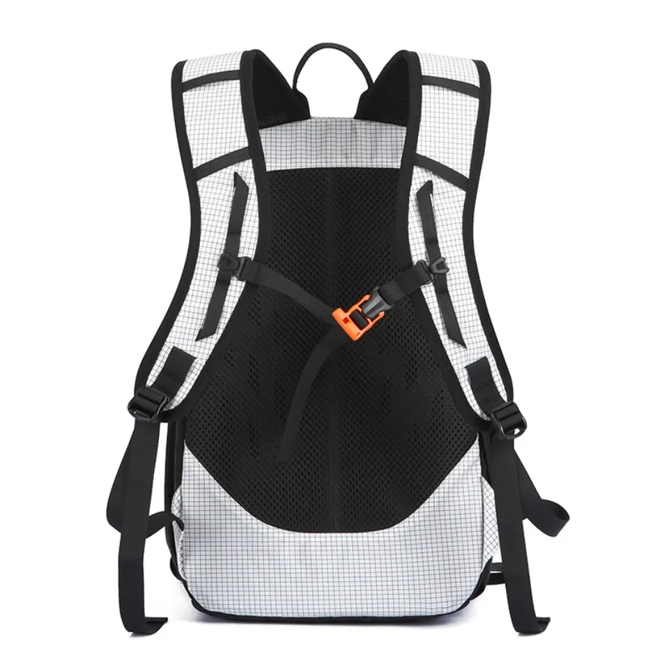 Lightweight Outdoor Backpack – Reflective Strip & Rescue Whistle
