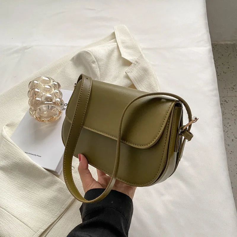Retro Small Saddle Bag for Women – Crossbody Messenger Shoulder Bag