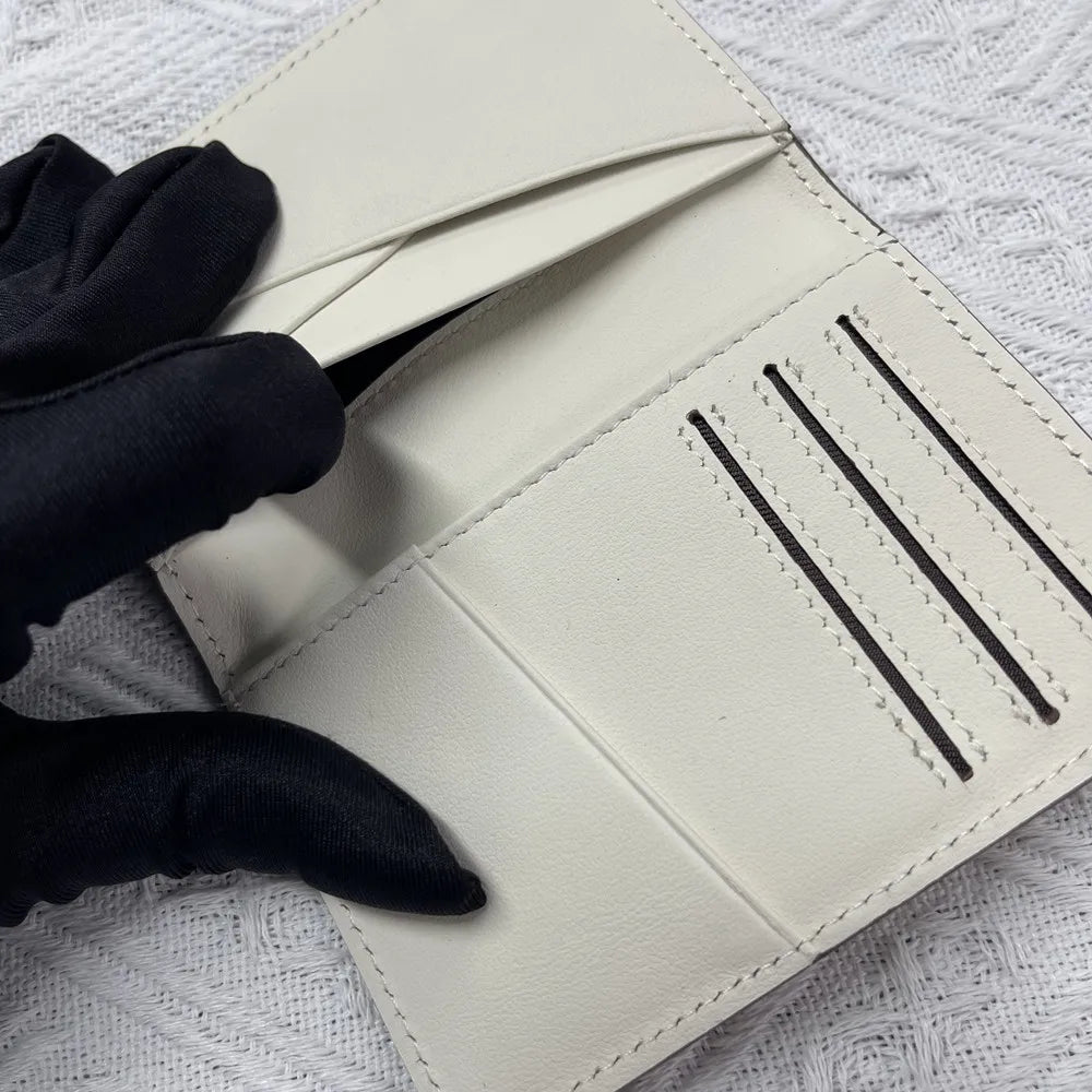 Himalayan Crocodile Leather Card Wallet – Rare Unisex Slim Bifold