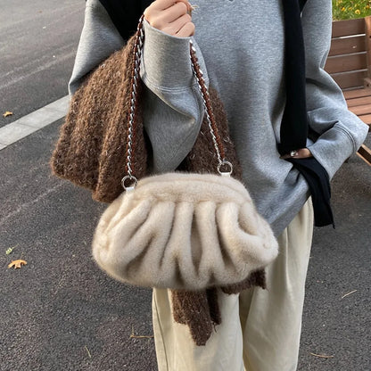 Luxury Women S Furry Pleated Purses Handbags Plush Cloud Bag Designer Chain Shoulder Bags Winter