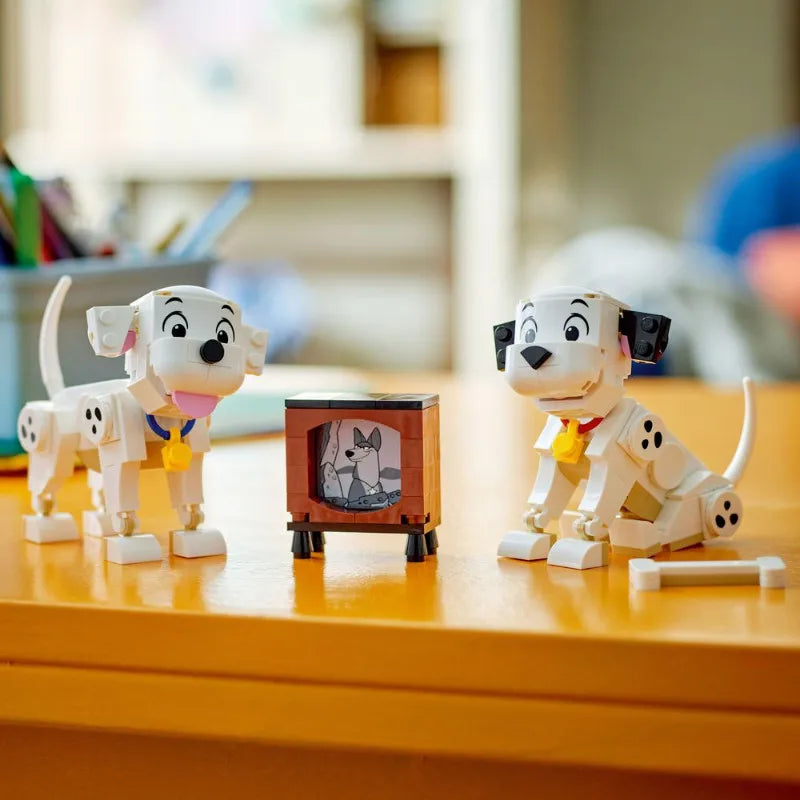 LEGO 43271 Disney 101 Dalmatians Building Set