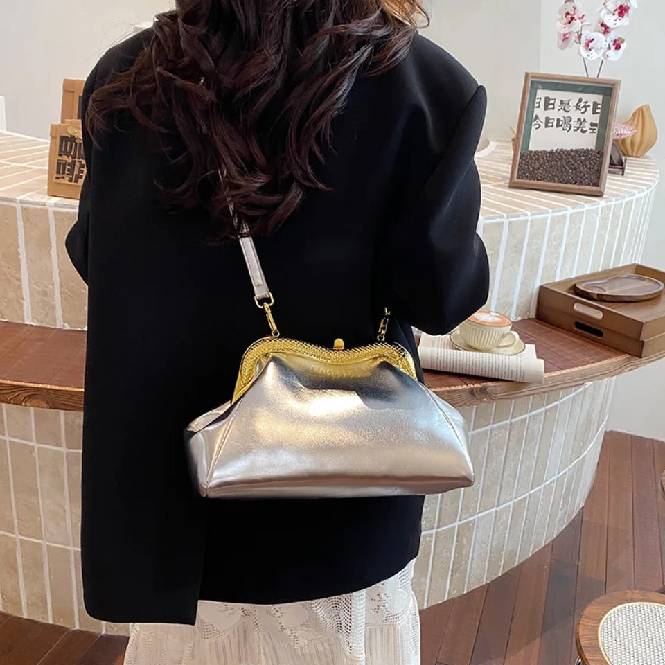Luxury Evening Clutch Bag – Women's Elegant Chain Purse for Wedding & Party