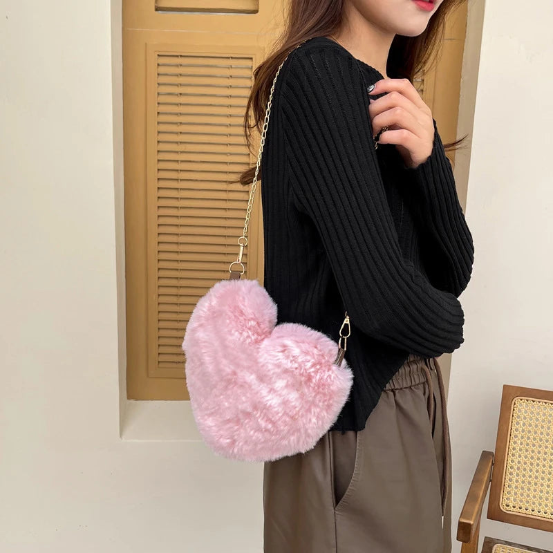 Plush Heart Crossbody Bag – Women's Fluffy Chain Shoulder Bag