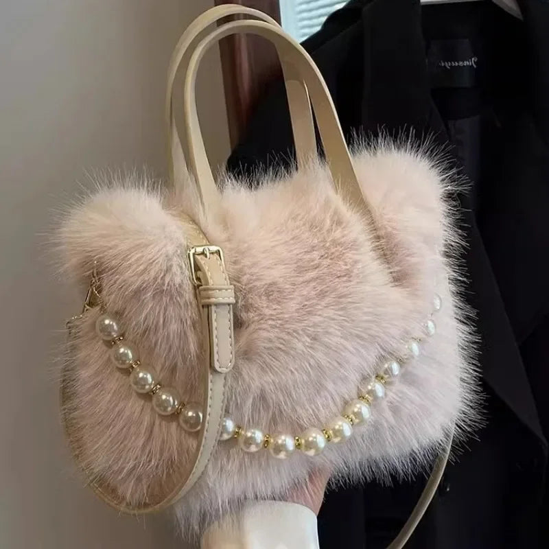 Faux Fur Crossbody Bag with Pearl Chain – Women's Winter Shoulder Handbag