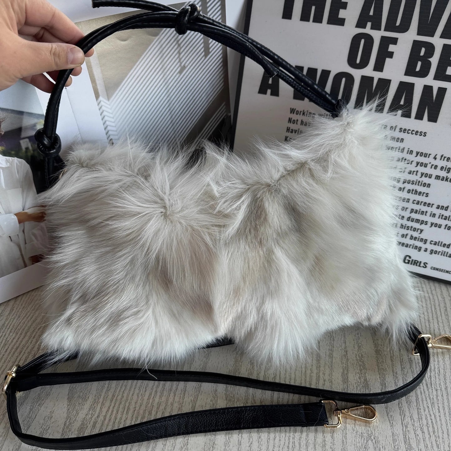 Real Fox Fur Woman Ladies Crossbody Bags Designer Luxury Handbags Women Handbag Shoulder Bag Fuzzy