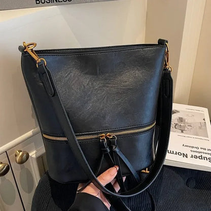 Cross-Border Retro Bag Women S Autumn Winter Versatile Commuter Shoulder Bucket Premium Messenger