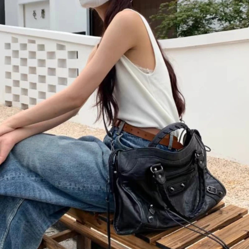 Rivet Tote Bag – Large Capacity Street Style Crossbody Handbag
