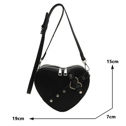 Gothic Heart-Shaped Shoulder Bag – Y2K Rivet Chain Purse