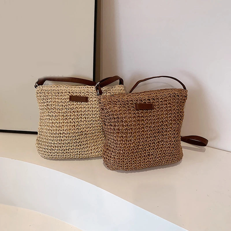 Woven Straw Shoulder Bag Women's Bohemian Crossbody Tote