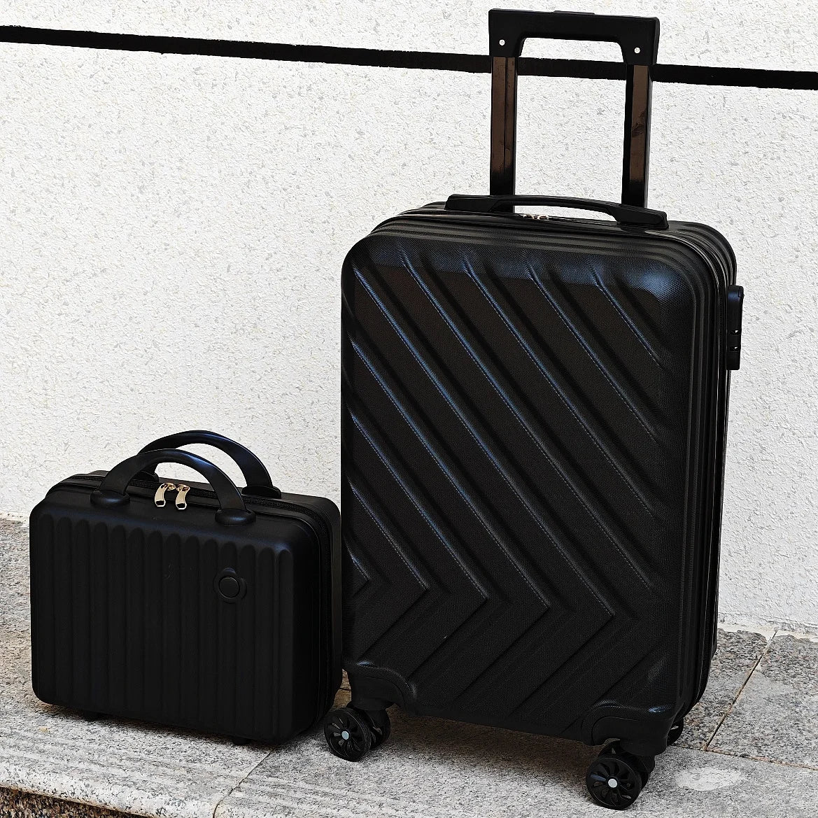 2-Piece Luggage Set – 20-Inch Trolley Suitcase & 14-Inch Mini Case