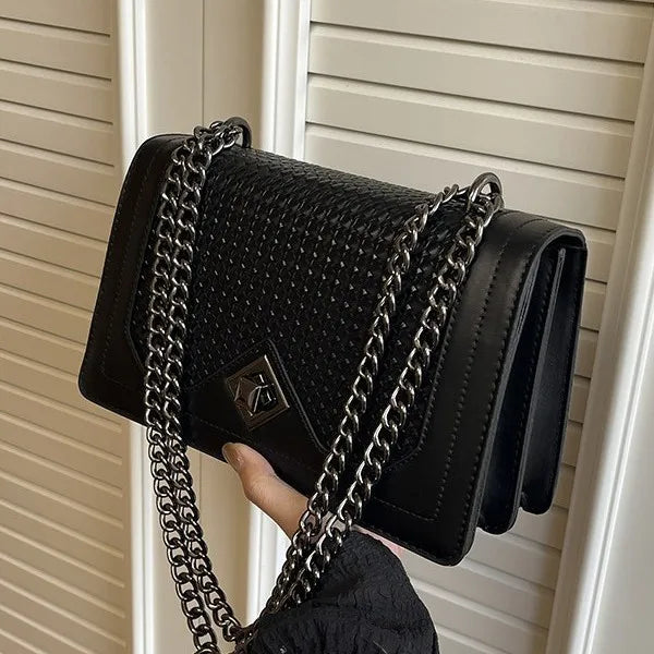 Underarm Bag Women S Winter Fashionable High-Value Single Messenger Chain Retro