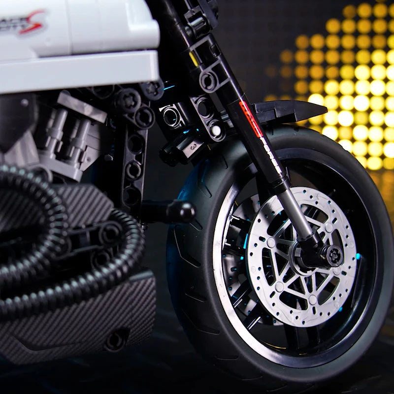 Cruiser Motorcycle Building Blocks – 553pcs 1:8 Scale MOC Model