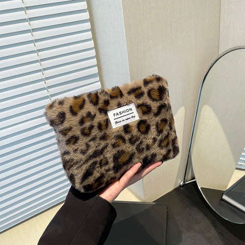 Leopard Print Plush Makeup Bag – Large Capacity Travel Cosmetic Pouch