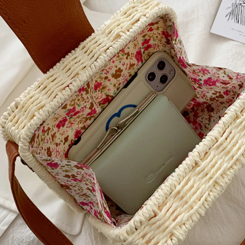 Rattan Straw Crossbody Bag – Handmade Woven Women's Purse