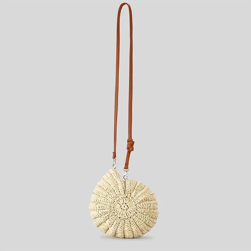Crochet Conch Shoulder Bag with Pearl Chain – Handmade Woven Bag