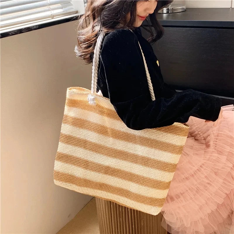 Large Straw Beach Tote Bag – Women's Summer Shoulder Bag