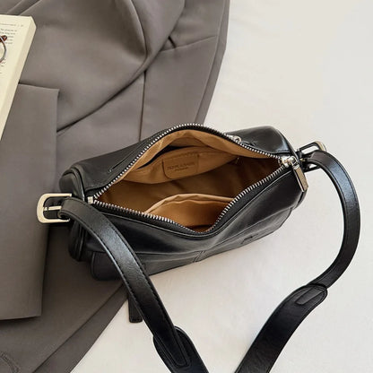 Women's Retro Soft Leather Crossbody Bag – Vintage Shoulder Bag with Optional Pendant