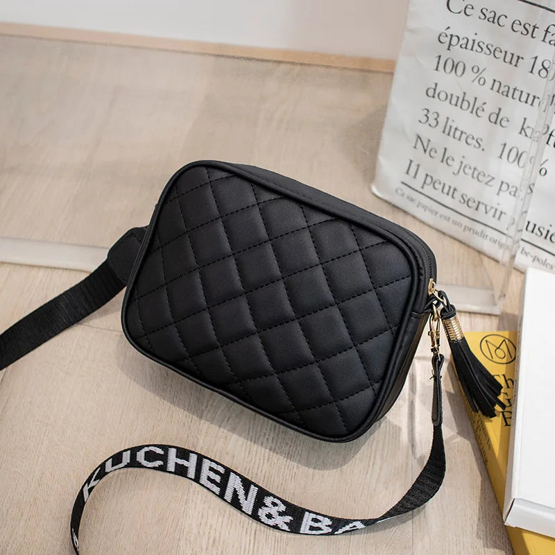 Diamond Pattern Quilted Crossbody Bag for Women