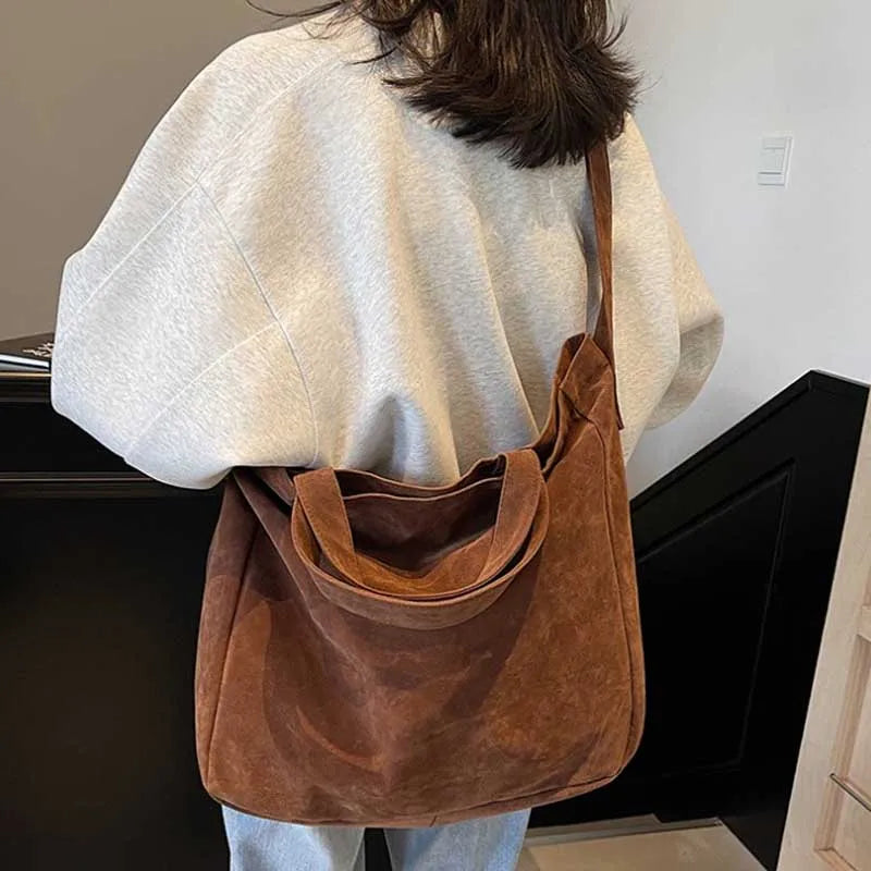 Large Velvet Tote Bag for Women – Retro Shoulder & Underarm Bag