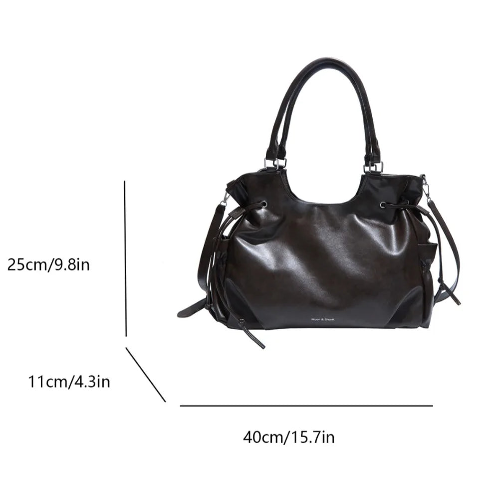 Oil-Wax Leather Tote Bag – Large Capacity Laptop Handbag