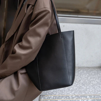 Genuine Leather Bucket Tote Bag for Women – Minimalist Large Capacity Shoulder Bag