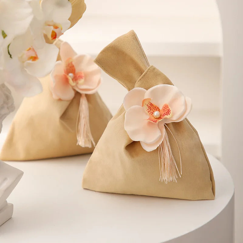 Velvet Flower Tassel Wrist Bag Chinese Style Jewelry Pouch