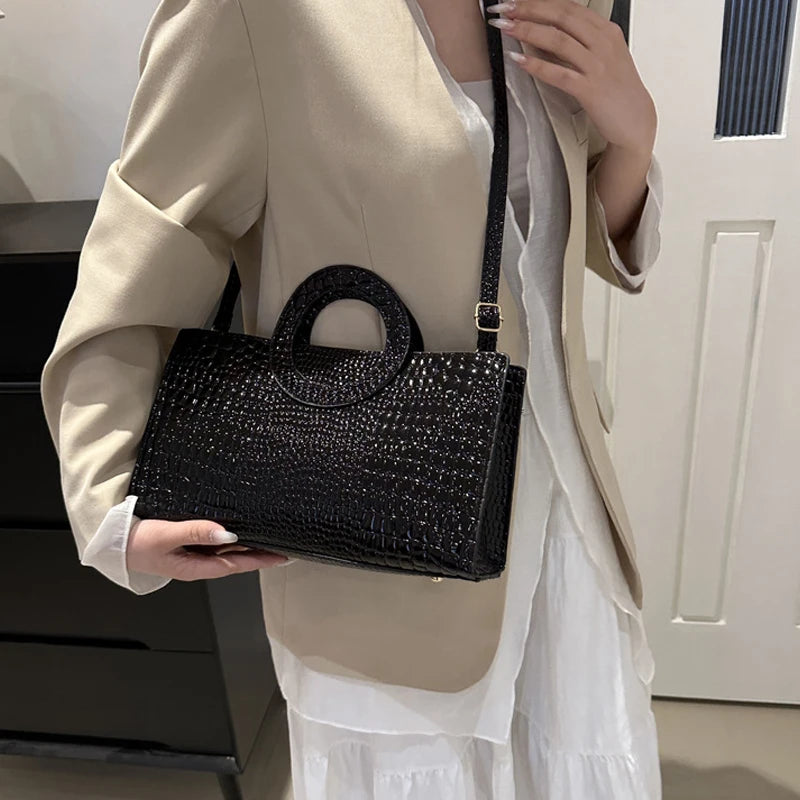 Crocodile Pattern Shoulder Bag – Large Capacity Retro Crossbody