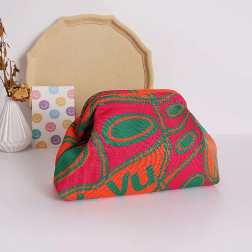 Trendy Knitted Clip Bag Versatile Large Capacity Suitable Storage Bags High-End Pattern Clutch Love